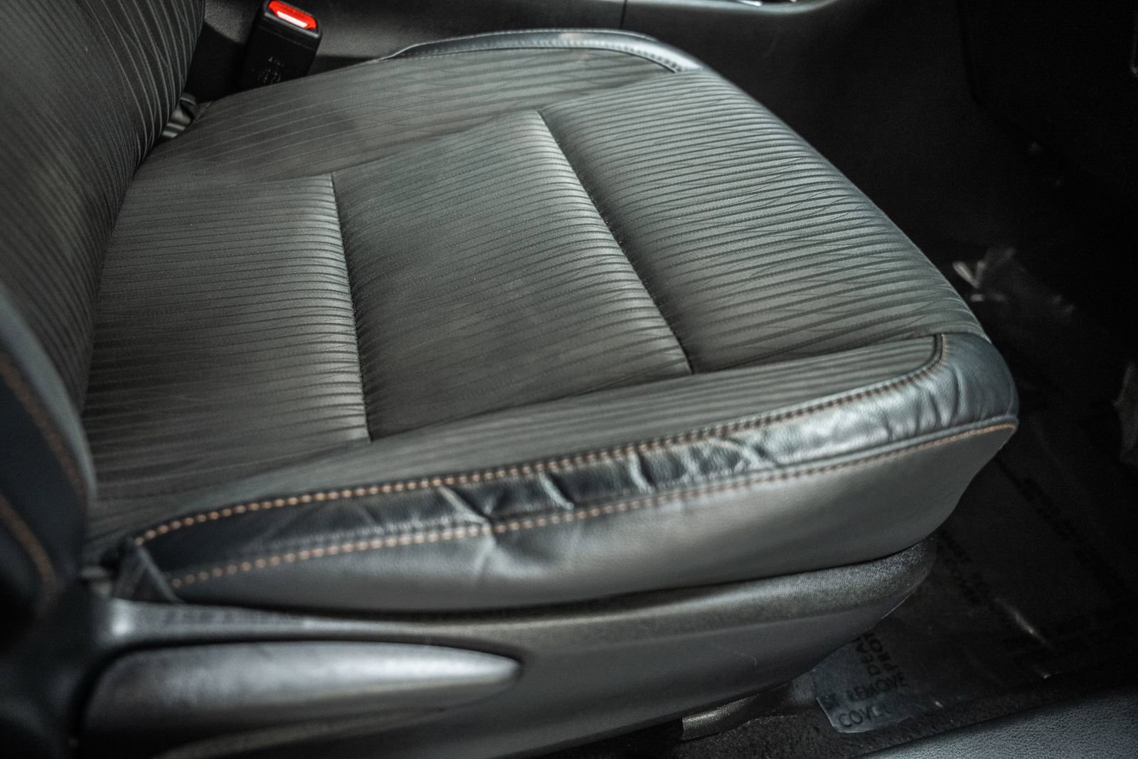 Used 2017 Toyota Highlander Plus w/ Protection Package #3 AWD/4WD image 40