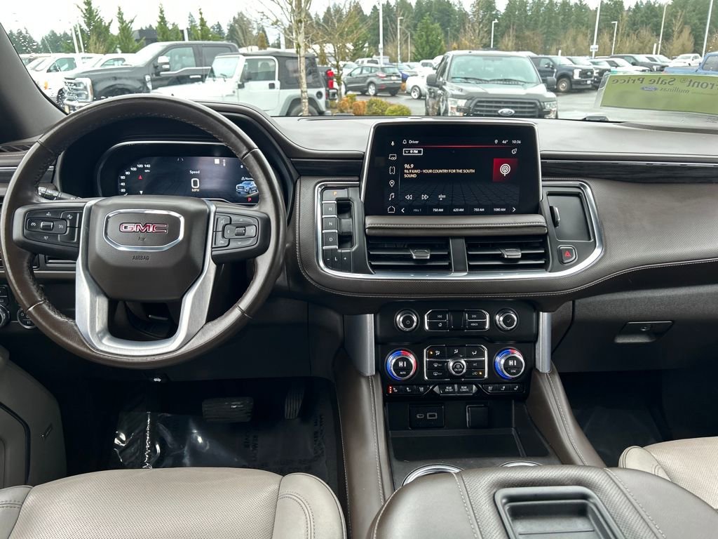 Used 2023 GMC Yukon XL SLT image 33