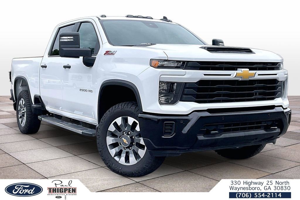 Used 2025 Chevrolet Silverado 2500 Custom w/ Custom Value Package AWD/4WD image 1