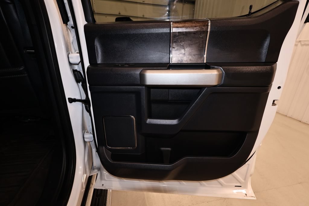 Certified 2022 Ford F350 Lariat w/ Chrome Package AWD/4WD image 19