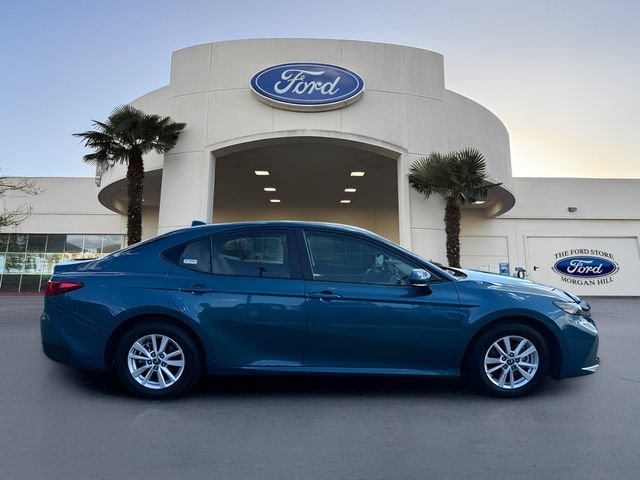 Used 2026 Toyota Camry LE w/ Convenience Package FWD image 5
