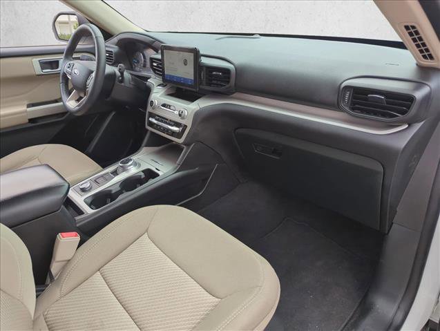 Certified 2023 Ford Explorer XLT image 24