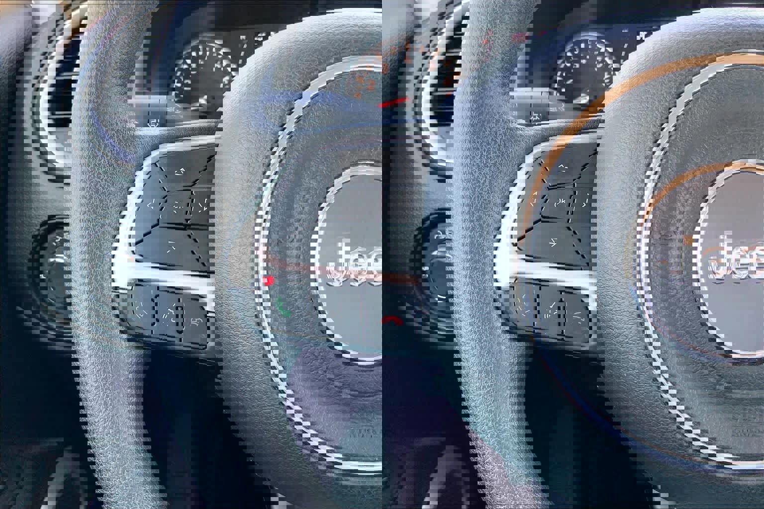 Used 2019 Jeep Renegade Sport image 23