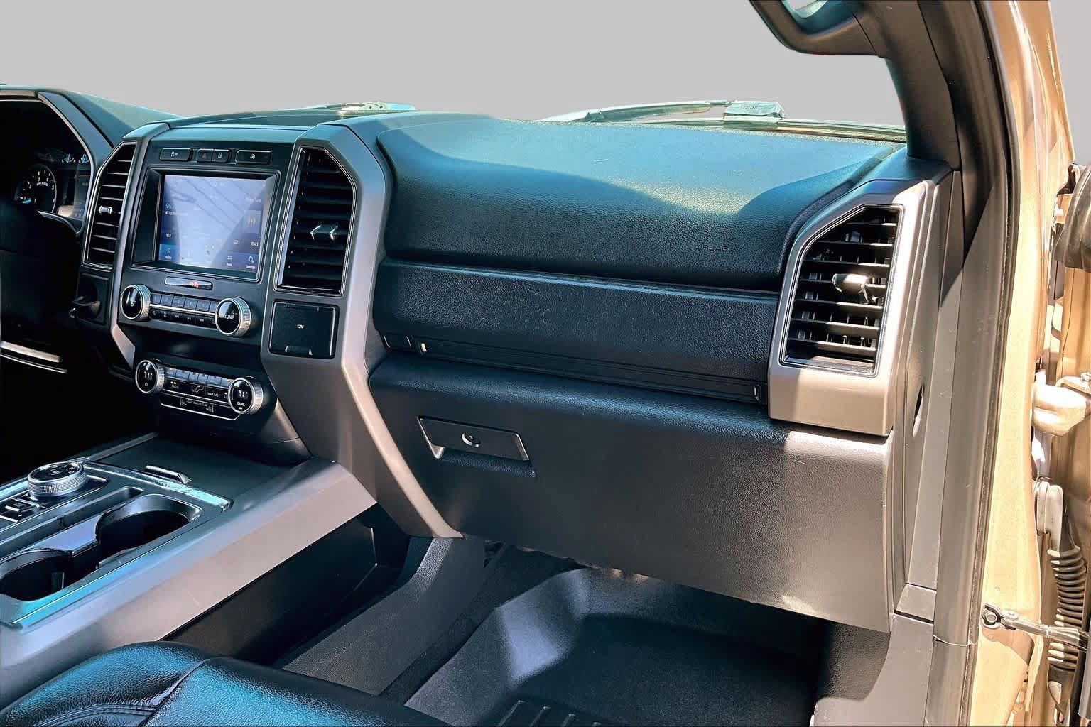 Certified 2020 Ford Expedition XLT w/ Equipment Group 201A RWD image 17