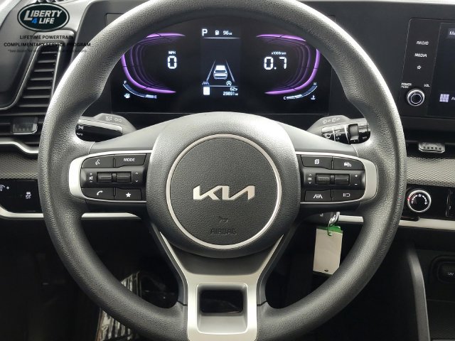 Used 2024 Kia Sportage LX AWD/4WD image 25