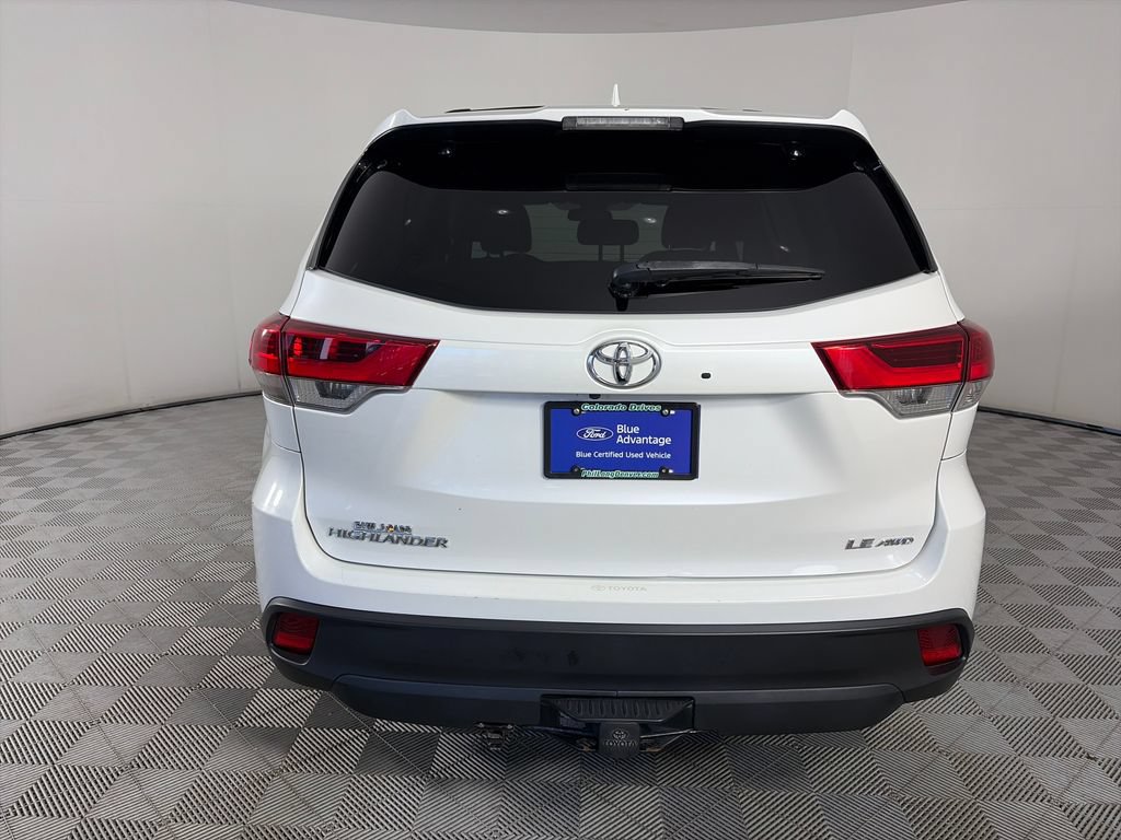 Used 2018 Toyota Highlander Plus w/ Carpet Mat Package (TMS) AWD/4WD image 6
