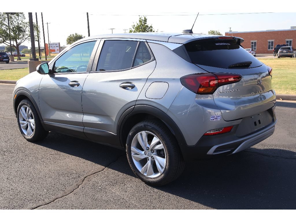 Used 2024 Buick Encore GX Preferred FWD image 11