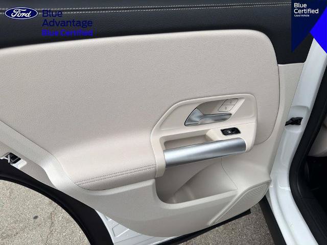 Used 2025 Mercedes-Benz GLA 250 image 11