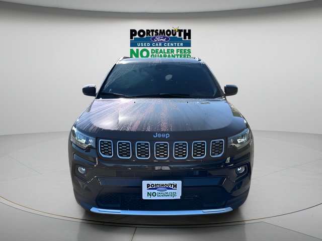 Used 2025 Jeep Compass Limited AWD/4WD image 19