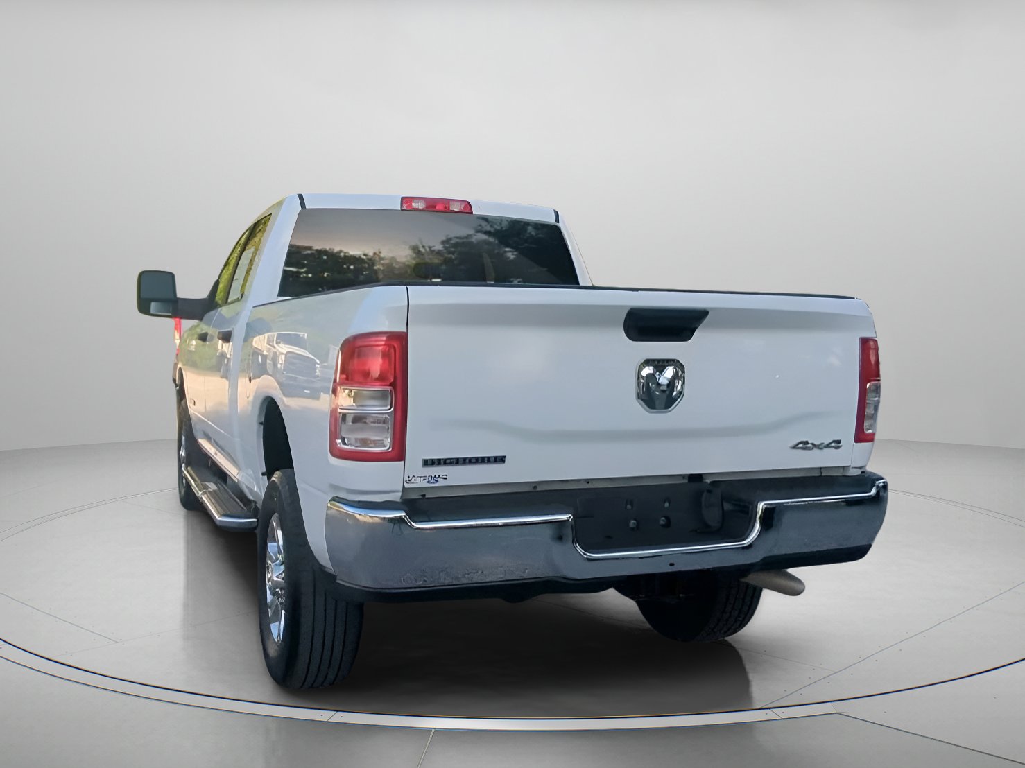 Used 2024 RAM 2500 Big Horn AWD/4WD image 22
