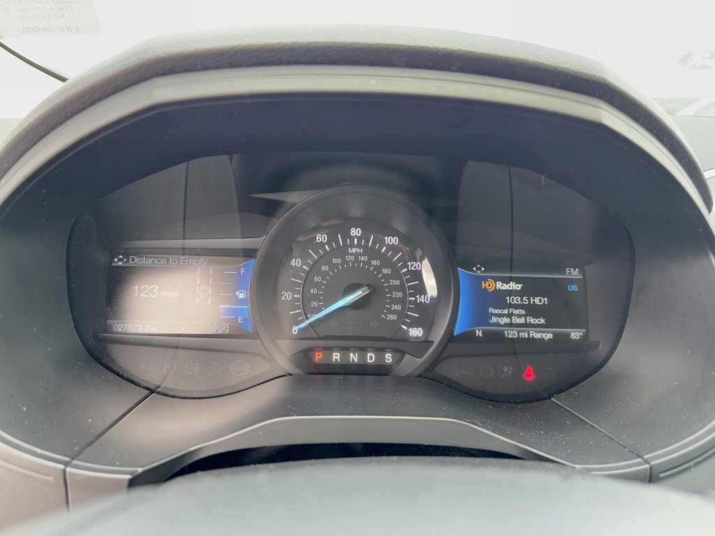 Certified 2022 Ford Edge Titanium w/ Equipment Group 301A image 15