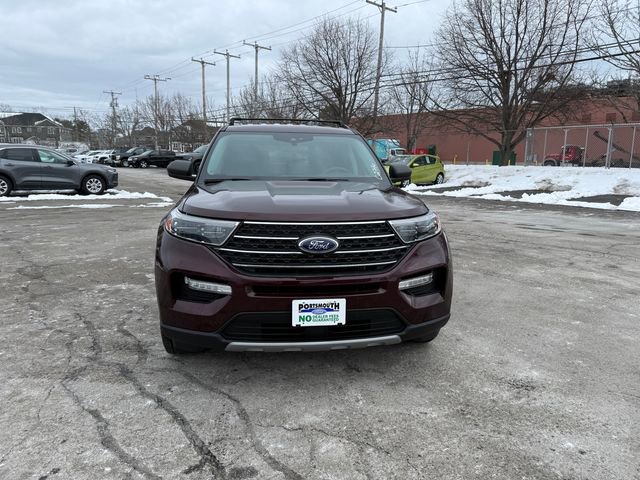 Certified 2022 Ford Explorer XLT w/ Equipment Group 202A image 8