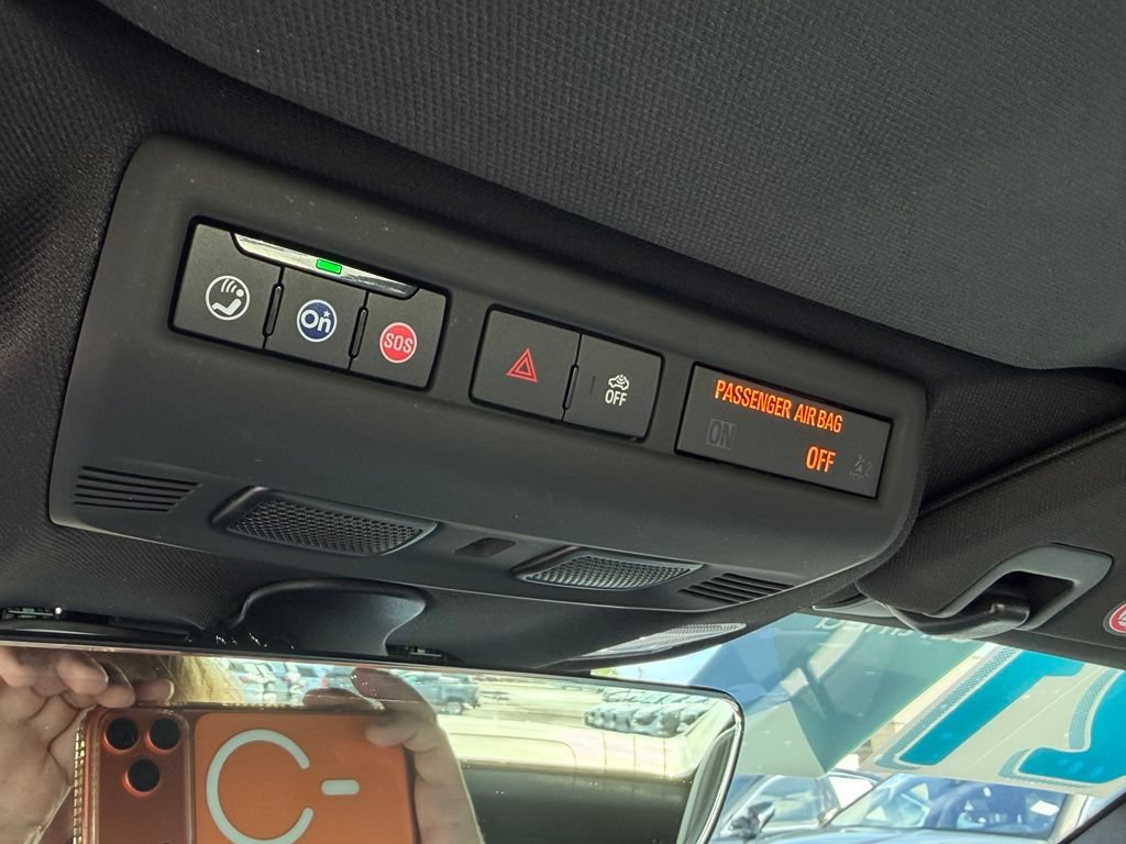 Used 2021 Chevrolet Corvette Stingray Preferred Conv w/ Battery Protection Package RWD image 28