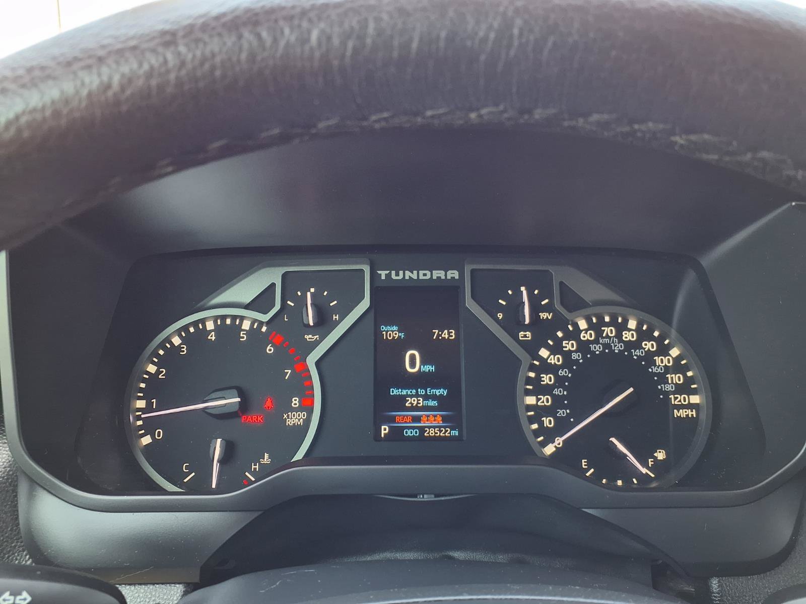 Used 2022 Toyota Tundra SR5 w/ SR5 Premium Package RWD image 27