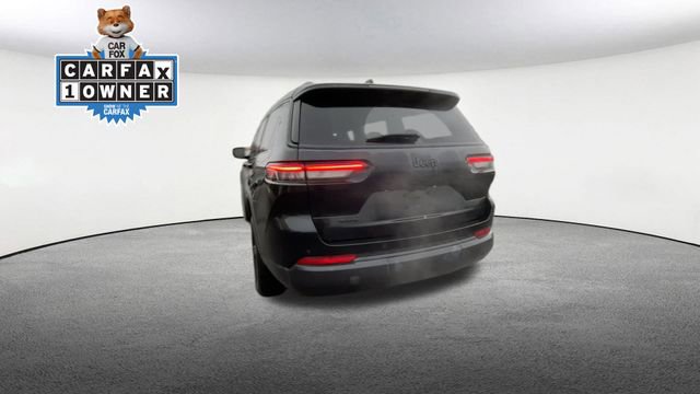 Used 2023 Jeep Grand Cherokee L Laredo image 8