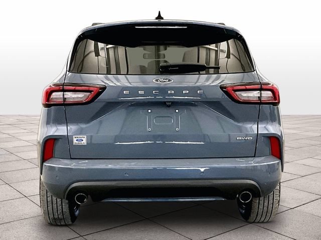 Certified 2023 Ford Escape ST-Line Elite AWD/4WD image 4