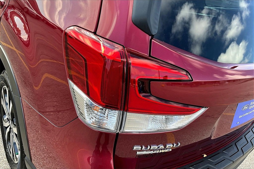 Used 2022 Subaru Forester Limited image 30