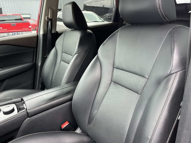Used 2023 Nissan Rogue SL w/ SL Premium Package AWD/4WD image 36