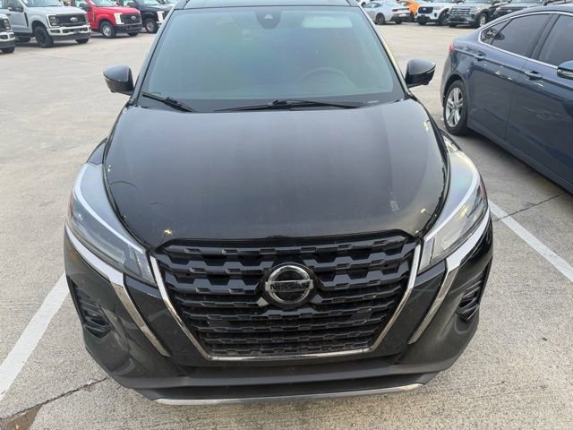 Used 2021 Nissan Kicks SR w/ Interior Electronics Package image 3