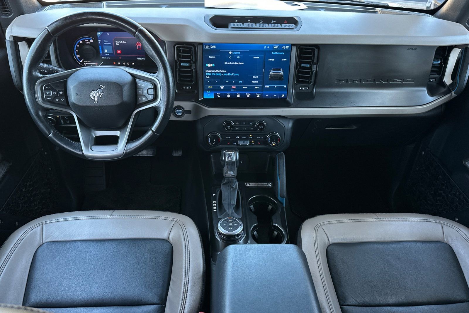 Certified 2022 Ford Bronco Wildtrak AWD/4WD image 12