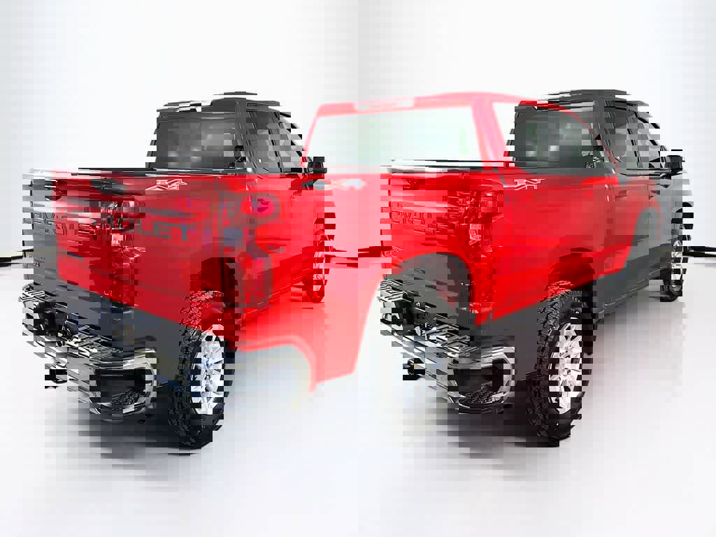 Used 2025 Chevrolet Silverado 1500 LT image 24