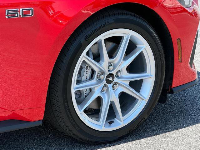 Certified 2025 Ford Mustang GT Premium RWD image 9
