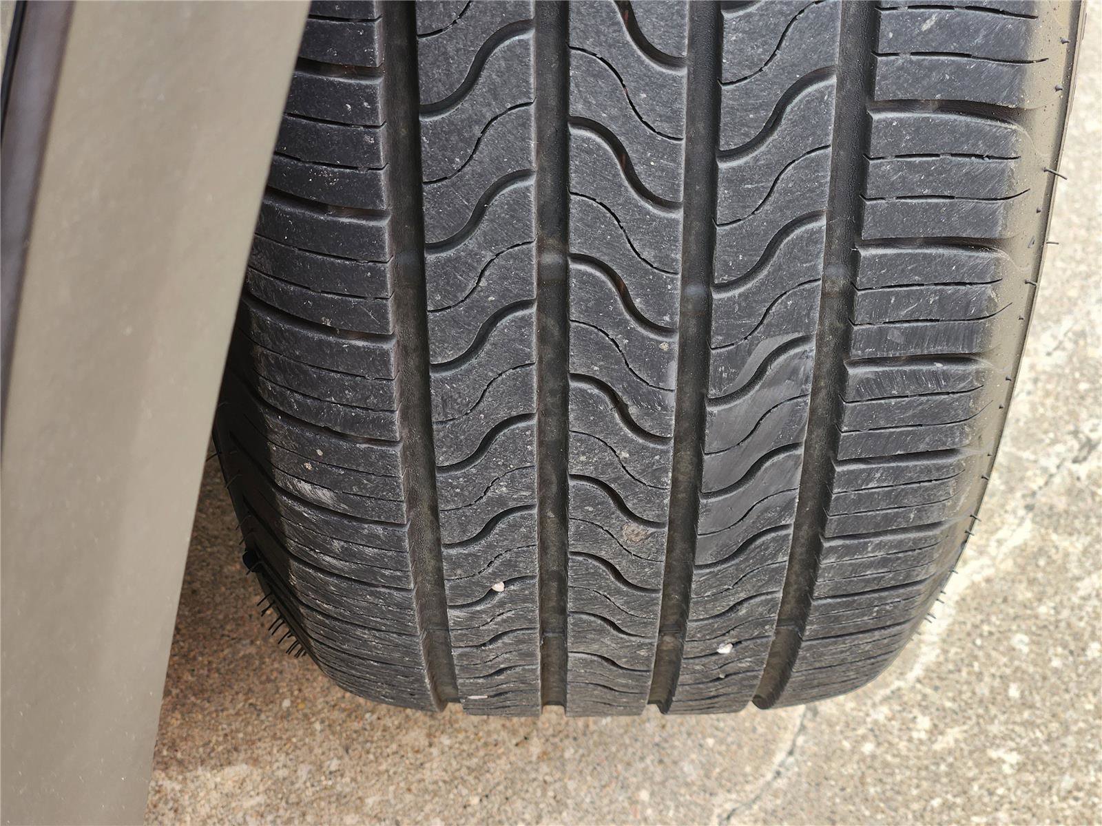 Used 2017 MAZDA CX-5 Touring w/ Preferred Equipment Package image 9