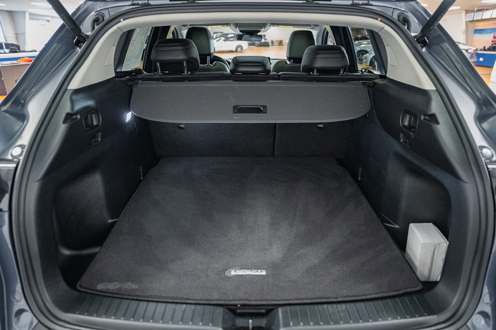 Used 2024 MAZDA CX-50 AWD 2.5 S w/ Premium Plus Pkg image 13