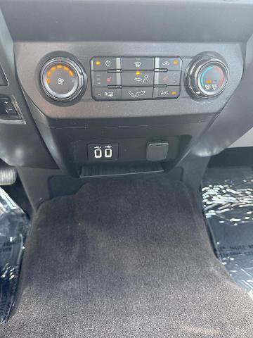 Certified 2019 Ford F150 XLT w/ Equipment Group 302A Luxury AWD/4WD image 15