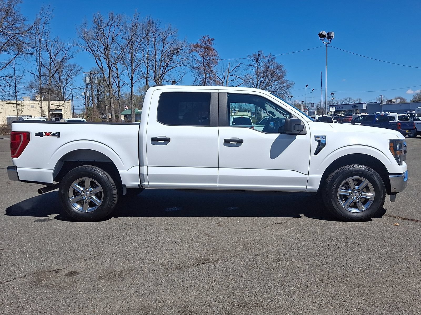 Certified 2023 Ford F150 XLT w/ Trailer Tow Package AWD/4WD image 8