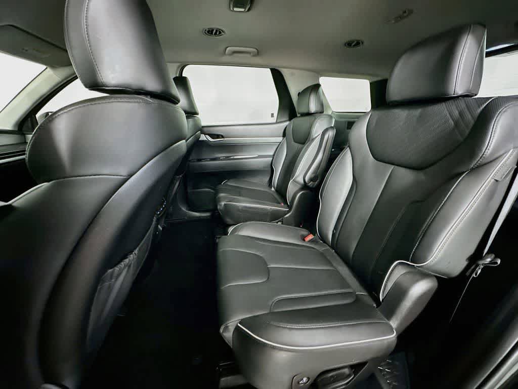 Used 2023 Hyundai Palisade SEL FWD image 32