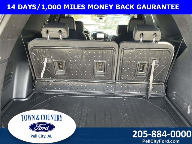 Used 2023 Chevrolet Traverse LT w/ LT Premium Package image 24