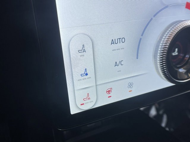 Certified 2025 Ford Mustang Mach-E Premium image 31