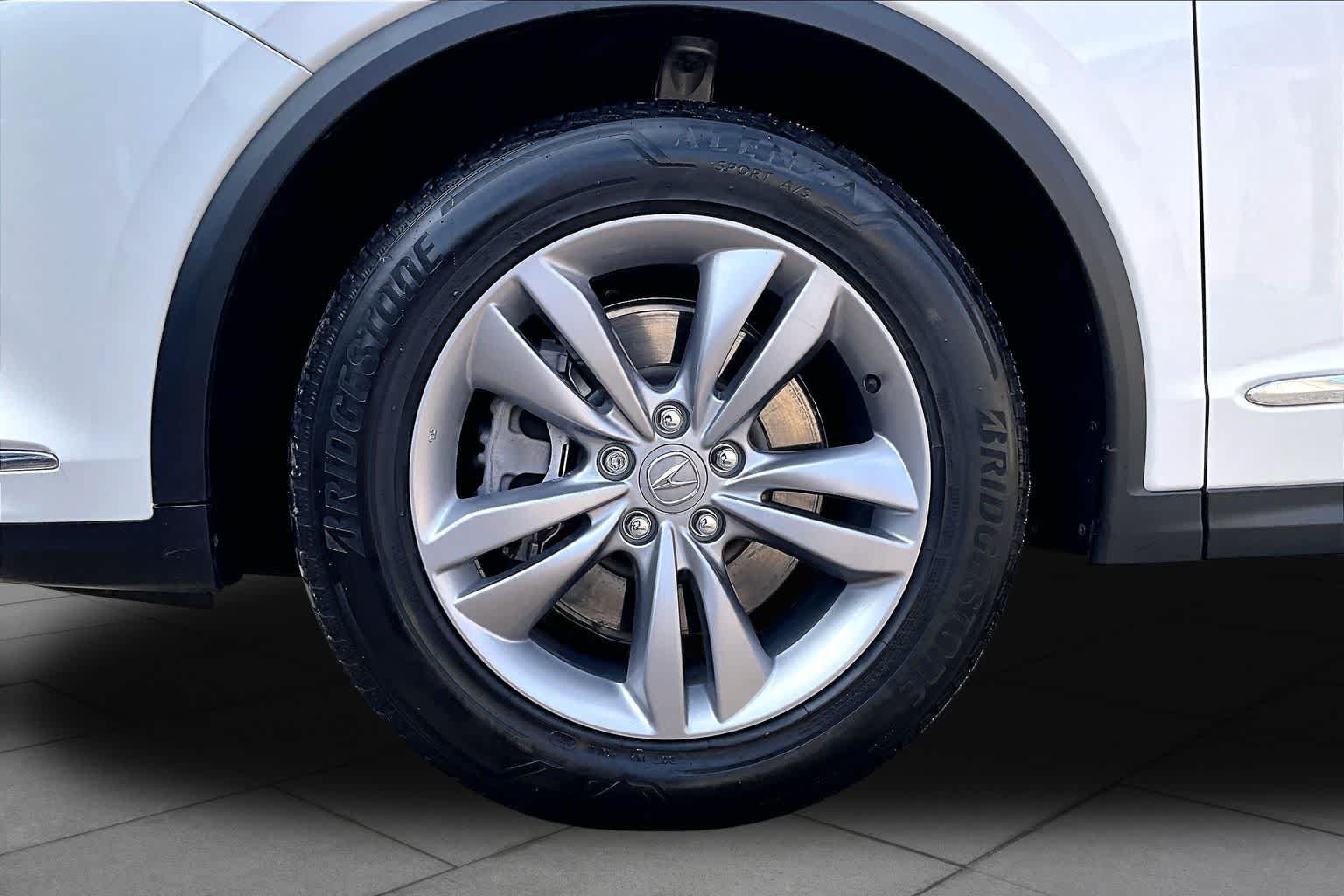 Used 2024 Acura MDX FWD image 13