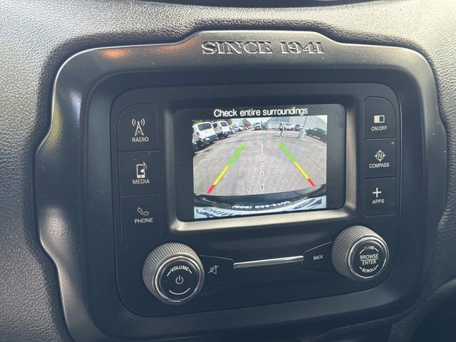 Used 2017 Jeep Renegade Latitude image 12