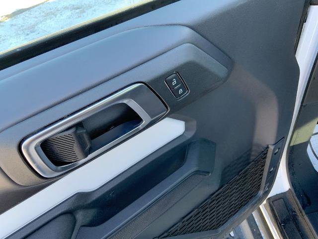 Certified 2025 Ford Bronco Badlands AWD/4WD image 13