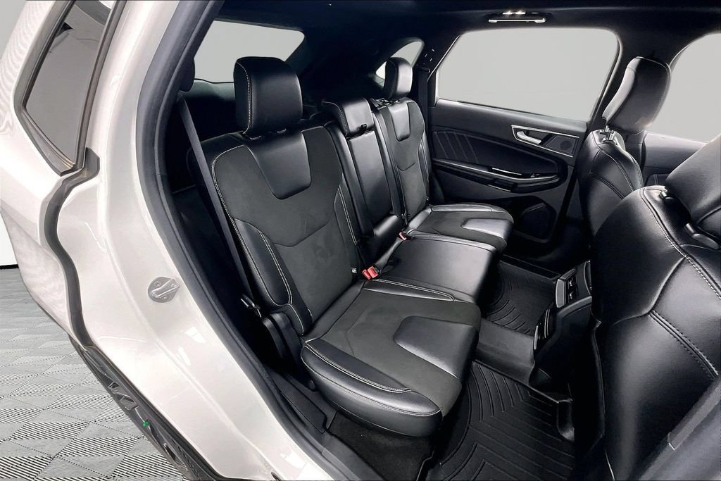 Certified 2020 Ford Edge ST w/ Equipment Group 401A AWD/4WD image 27