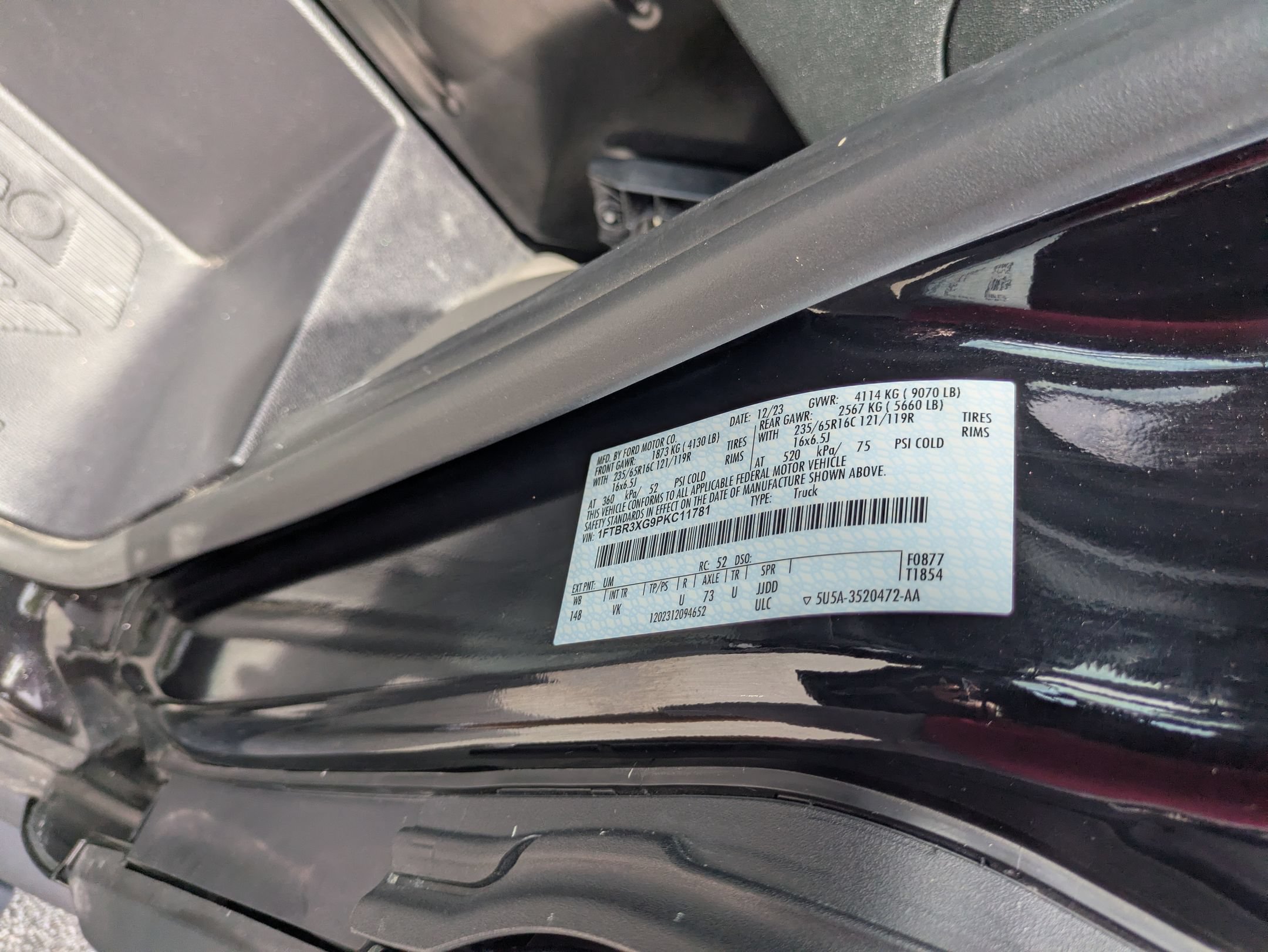 Certified 2023 Ford Transit 250 148 High Roof Extended w/ Load Area Protection Package RWD image 33