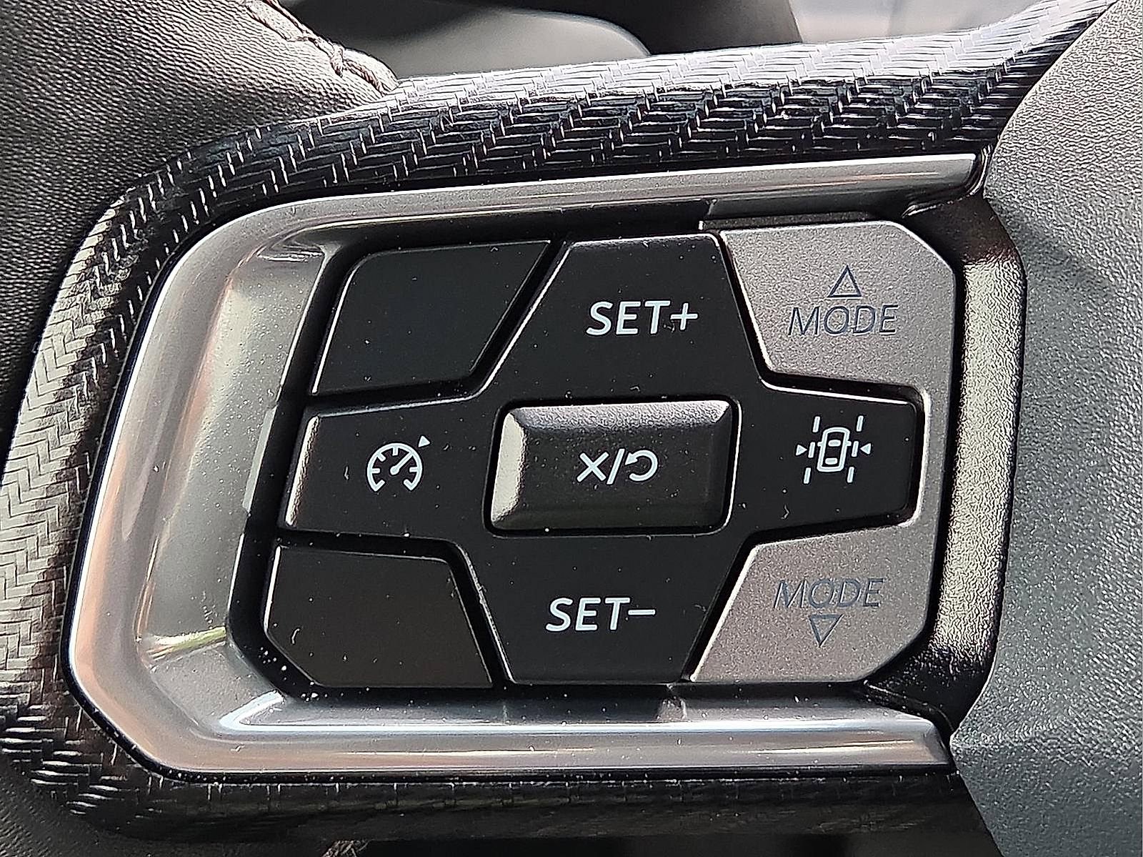 Certified 2025 Ford Mustang Coupe RWD image 20