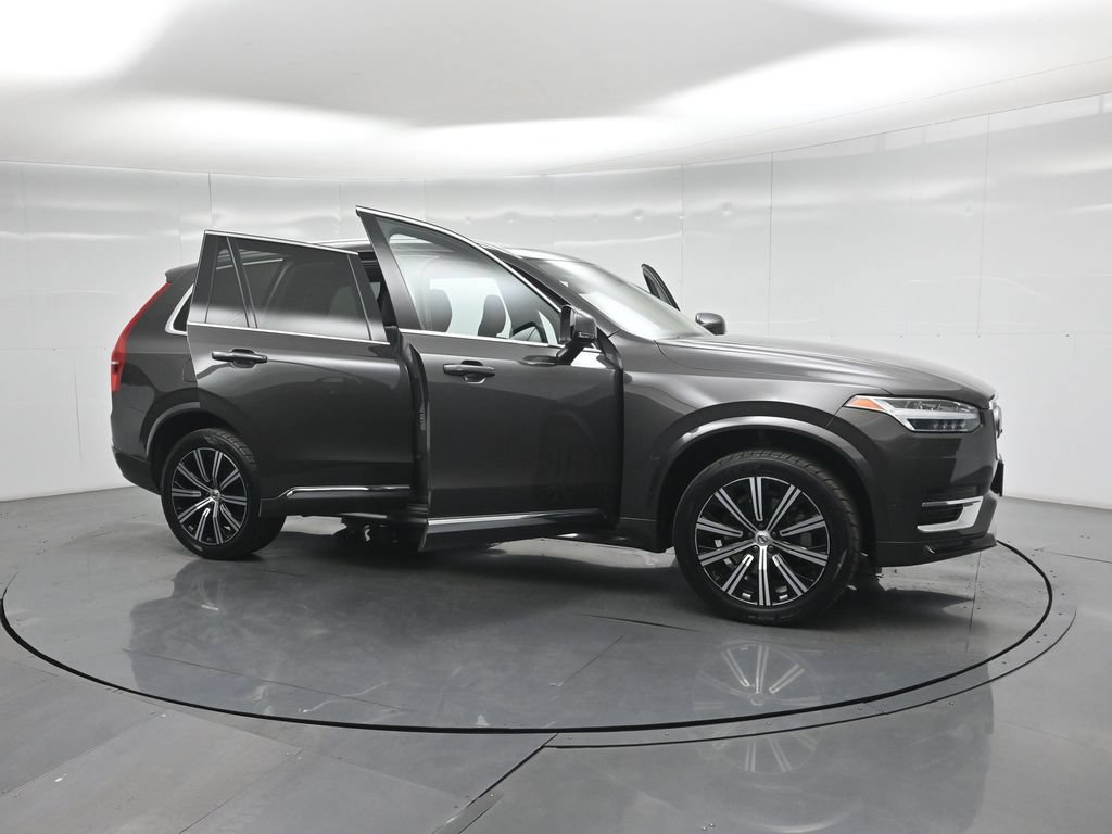 Used 2023 Volvo XC90 B6 Plus w/ Protection Package Premier AWD/4WD image 31