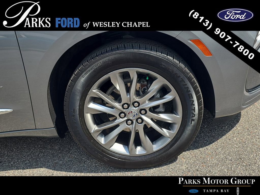Used 2023 Buick Enclave Avenir w/ Avenir Technology Package AWD/4WD image 35