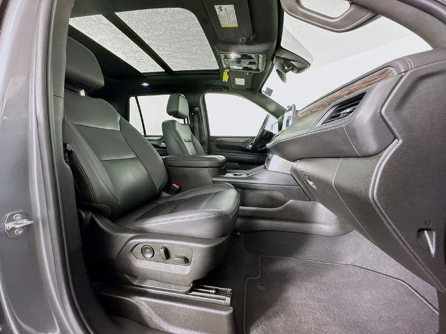 Used 2022 Chevrolet Tahoe LT w/ LT Signature Package AWD/4WD image 31