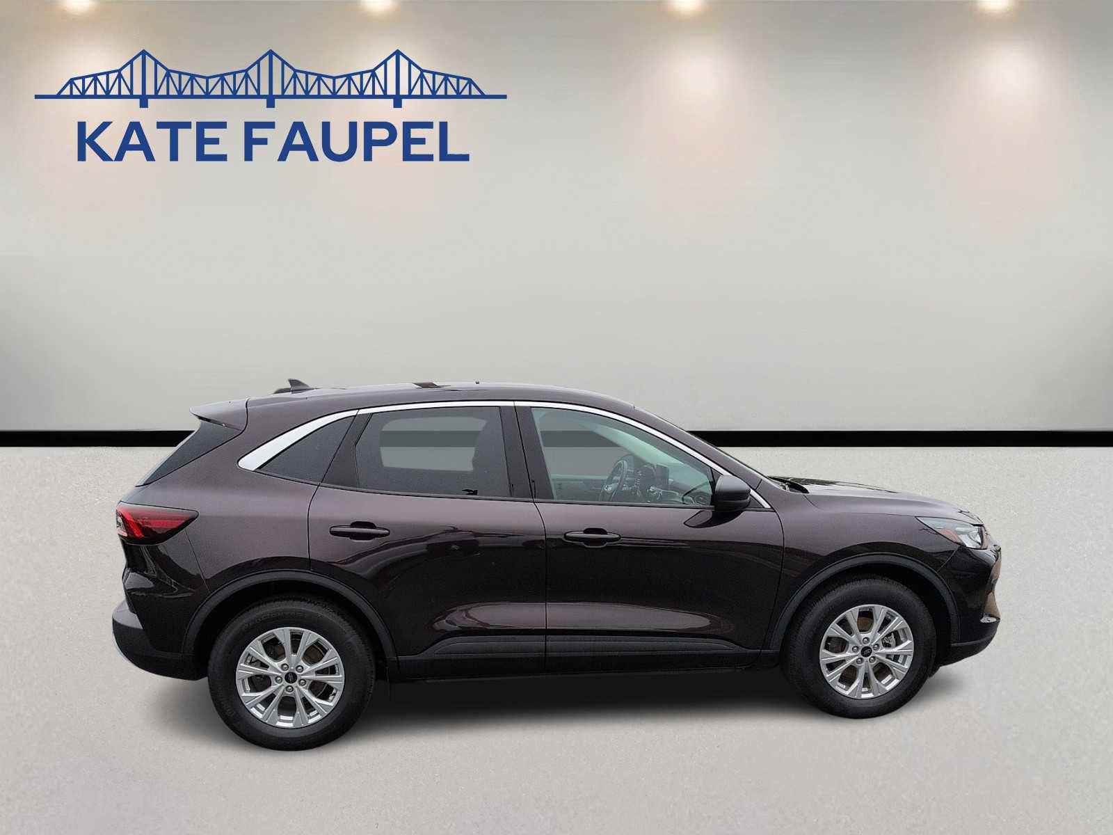 Certified 2023 Ford Escape Active AWD/4WD image 8
