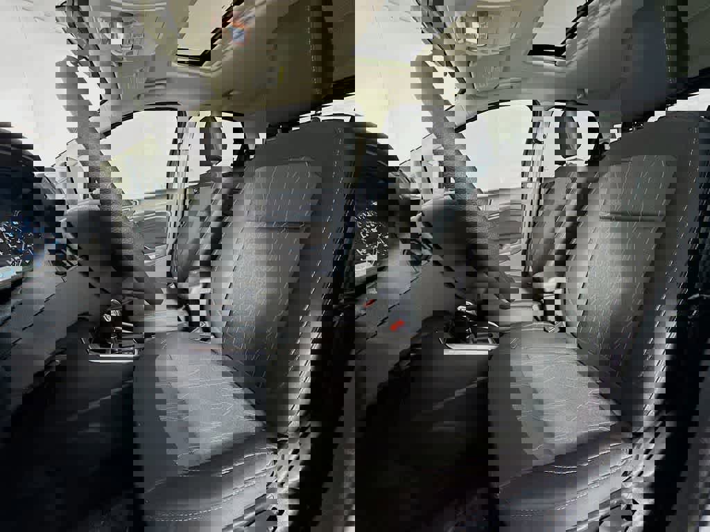 Certified 2022 Ford EcoSport SE w/ SE Convenience Package image 15