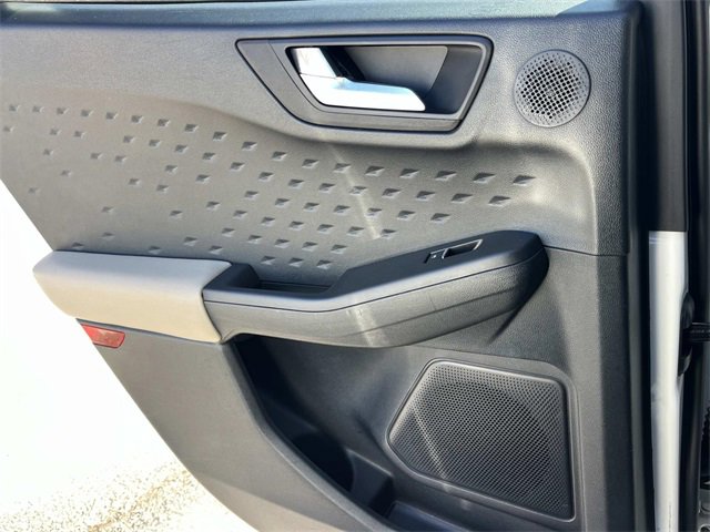 Certified 2020 Ford Escape Titanium image 19