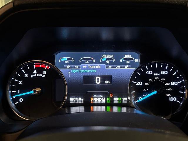 Certified 2020 Ford F450 Platinum w/ FX4 Off-Road Package image 24