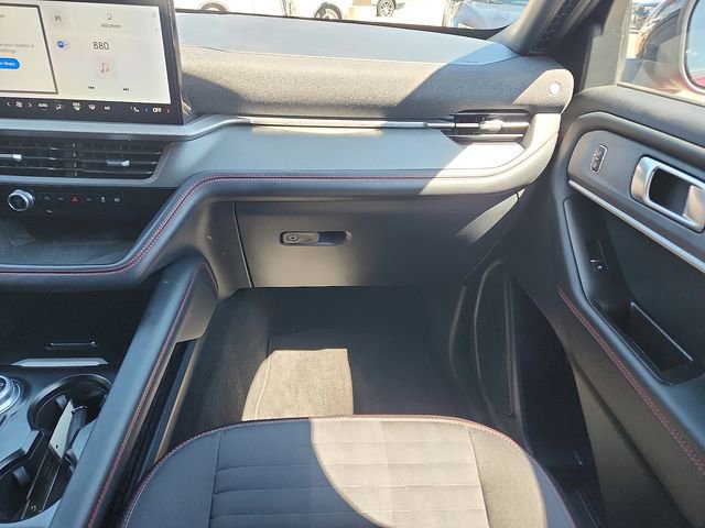 Certified 2025 Ford Explorer ST-Line w/ ST-Line Street Pack AWD/4WD image 10