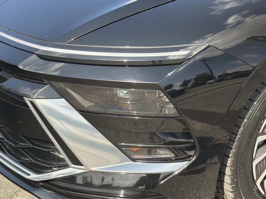 Used 2025 Hyundai Sonata SEL FWD image 10