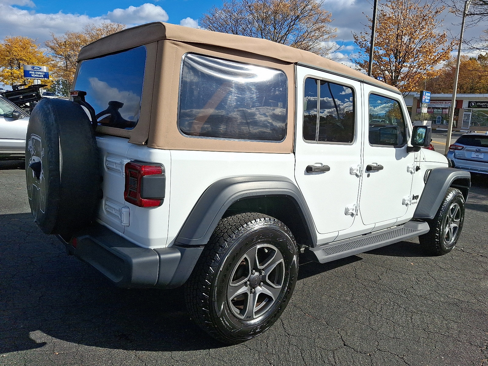 Used 2020 Jeep Wrangler Unlimited Sport image 4