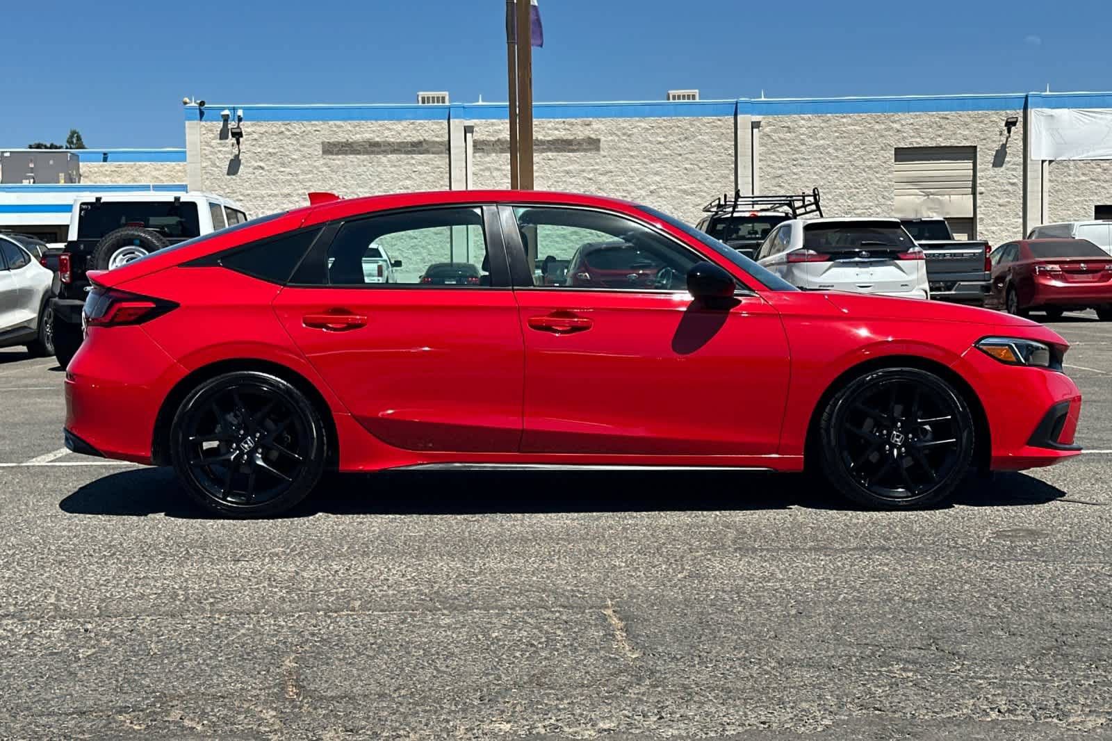 Used 2024 Honda Civic Sport image 9